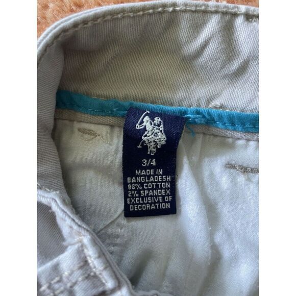 U.S. Polo ASSN Women’s Short Size 3/4 Colour Ivory Perfect Condition - Picture 7 of 8
